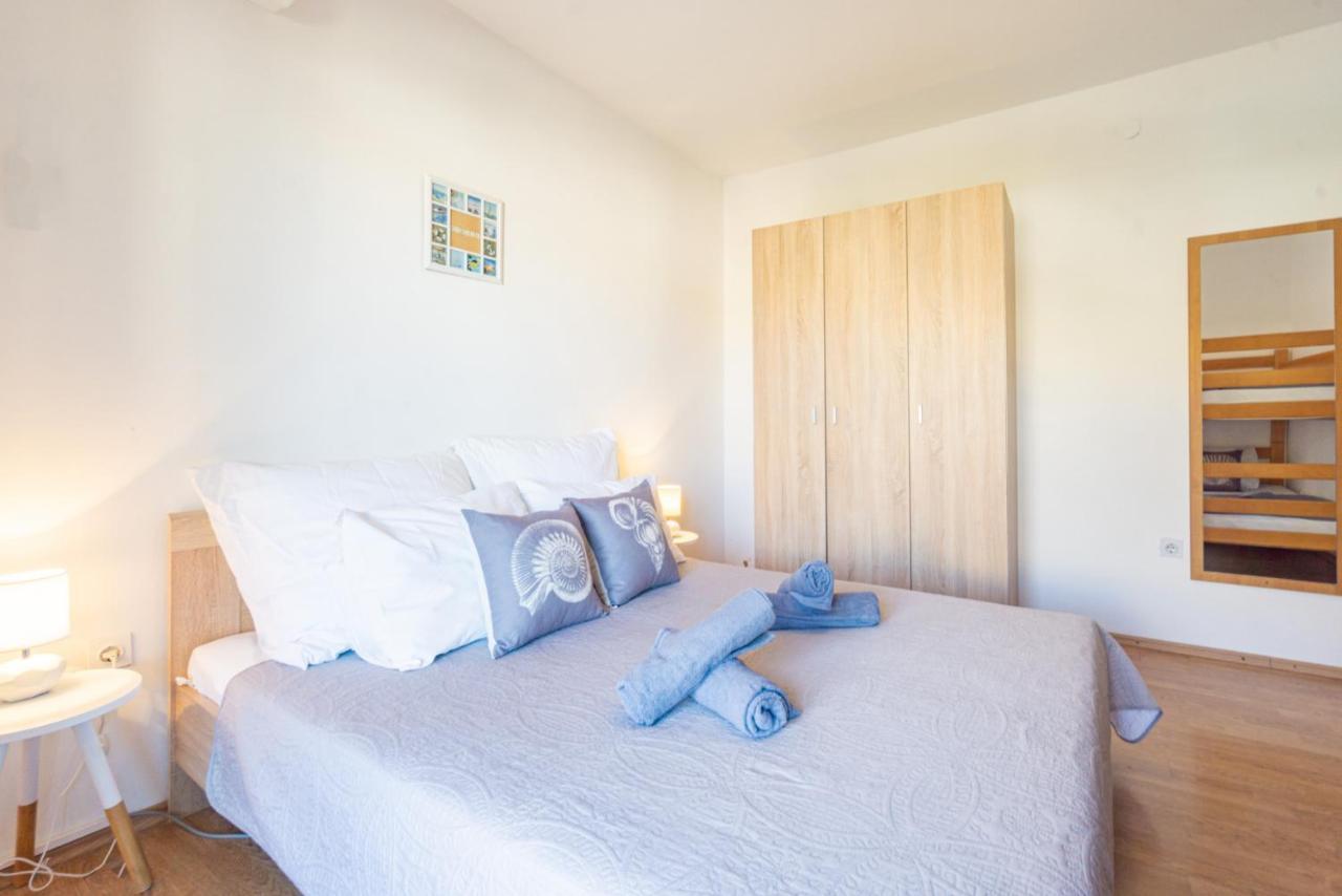 Apartment And Room Bacic メタイナ エクステリア 写真
