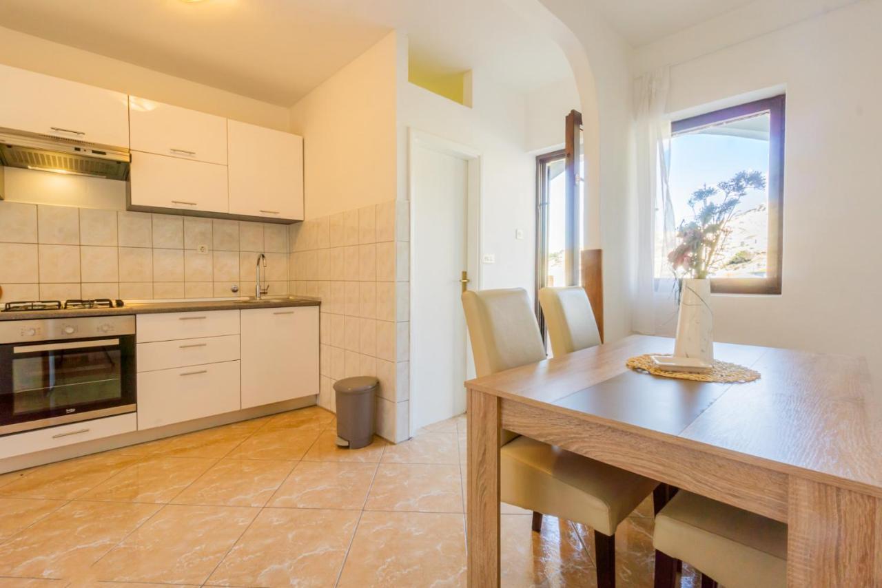 Apartment And Room Bacic メタイナ エクステリア 写真