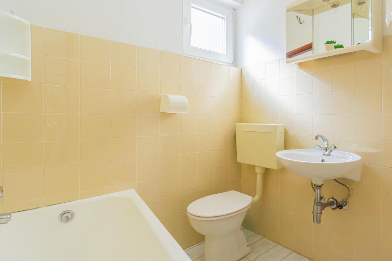 Apartment And Room Bacic メタイナ エクステリア 写真