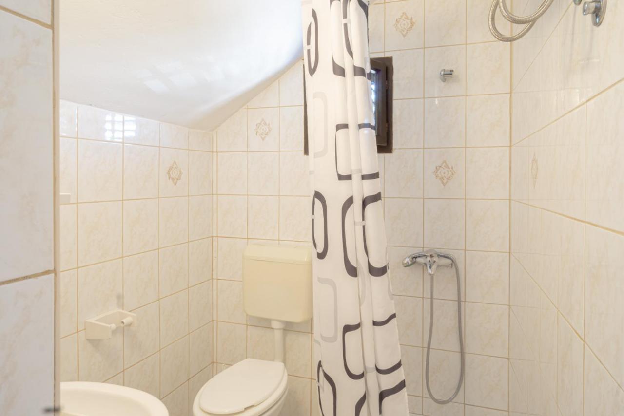 Apartment And Room Bacic メタイナ エクステリア 写真