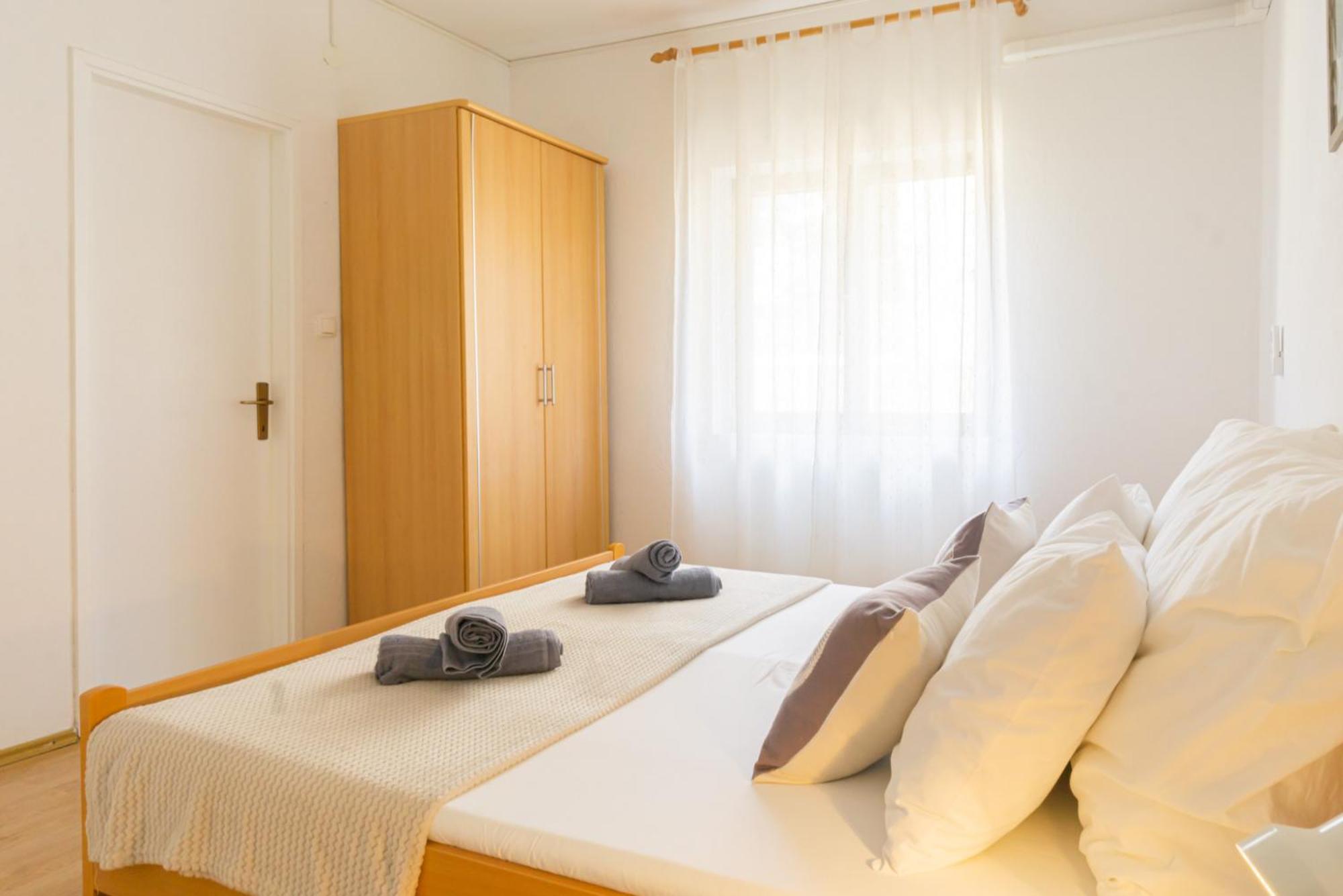 Apartment And Room Bacic メタイナ 部屋 写真