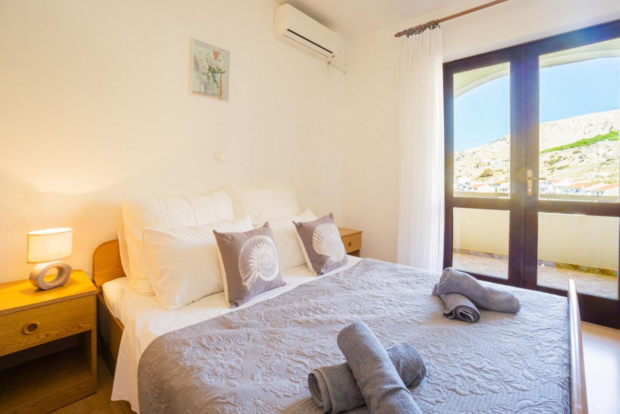 Apartment And Room Bacic メタイナ 部屋 写真